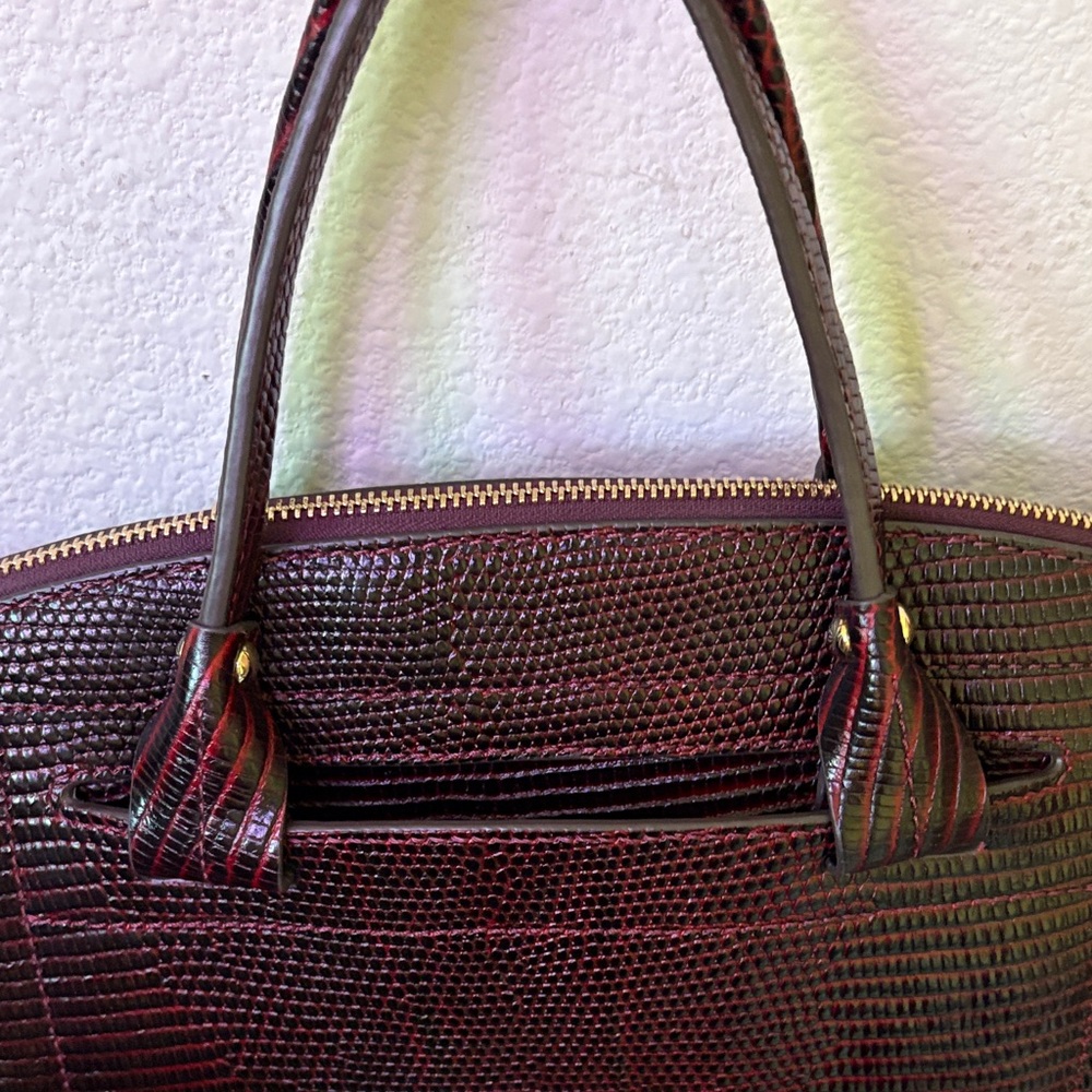 Burgundy lizard texture Dooney & Bourne satchel NWOT. - Picture 2 of 2